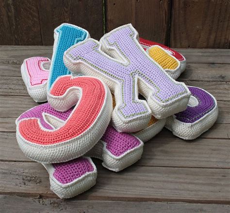 D Letter Pattern By Carocreated Design Lettres En Crochet Diy