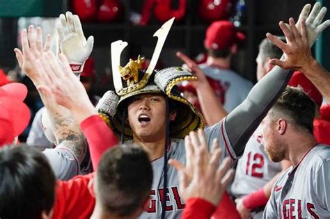 【mlb】大谷翔平は「地球上で最高の選手」 衝撃弾に米興奮…被弾の投手は思わず“謎行動” ライブドアニュース