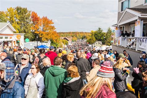 Attend The Sister Bay Fall Festival In Wisconsin