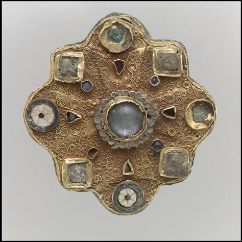 Disk Brooch | Frankish | The Met | Ancient jewels, Medieval jewelry, Ancient jewelry