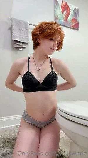 Willoを視聴 Hot Redhead Babe Porn SpankBang