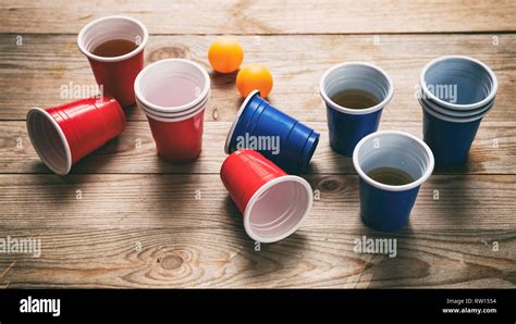 Beer Pong College Party Game Plastic Red And Blue Color Cups And Ping