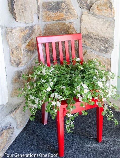 10 Beautiful DIY Planters for Your Backyard