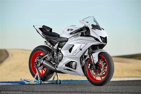 Yamaha R Motorede