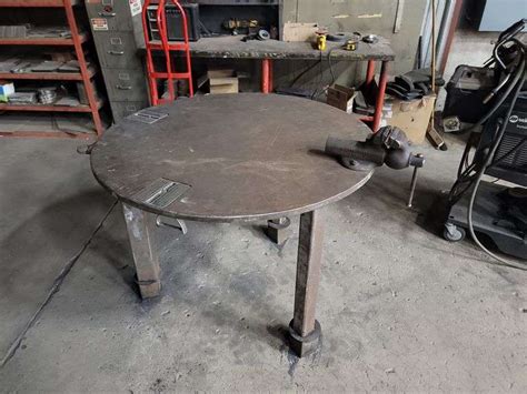 Heavy Duty Round Steel Table W Vise Assiter Auctioneers