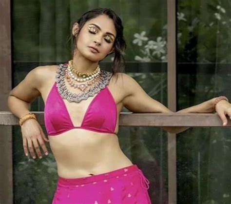 8 Hot Sexy Chaitra Reddy Bikini Pics