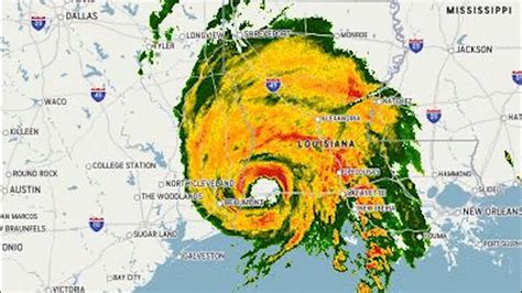 A look into the eye of Hurricane Laura | 12newsnow.com