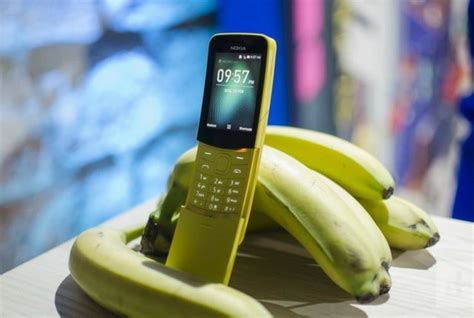 People Are Going Bananas For Nokia S Newest Retro Phone Techwalla