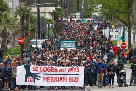 Crise Du Logement Au Pays Basque La Proposition De Loi Pour Les Zones