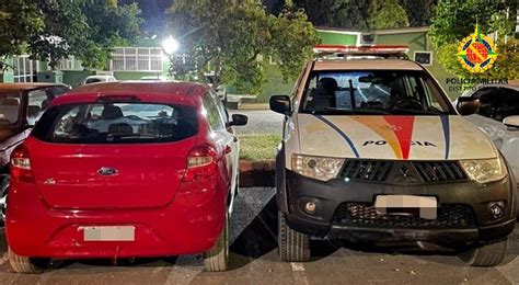 Policiais Militares Recuperam Carro Roubado Em Menos De 15 Minutos