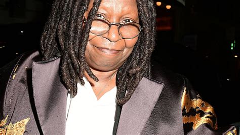 Whoopi Goldberg Lactrice Revient Sur Ses Propos Choc Sur L