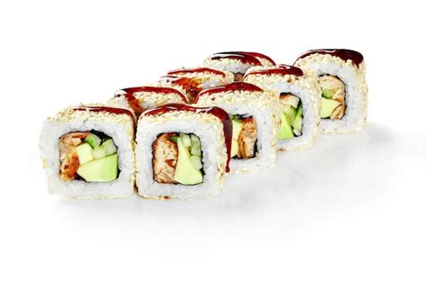 Rollos De Sushi De California En S Samo Con Pepinos De Anguila