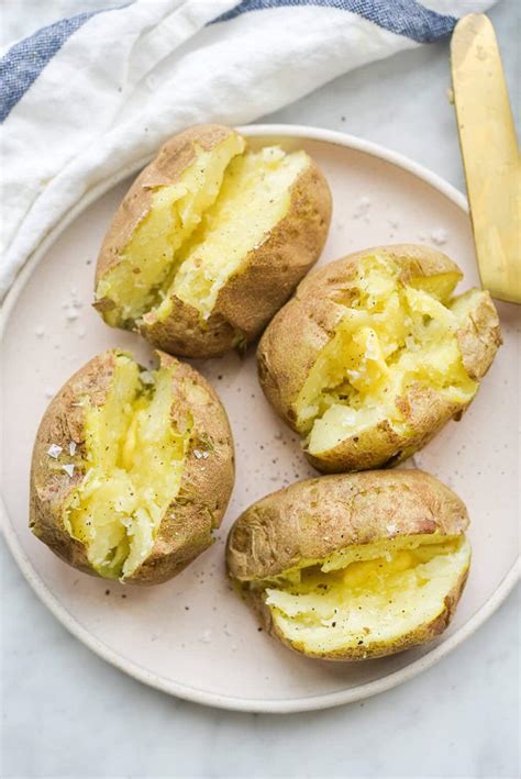 Baked Potatoes In Microwave Cooking