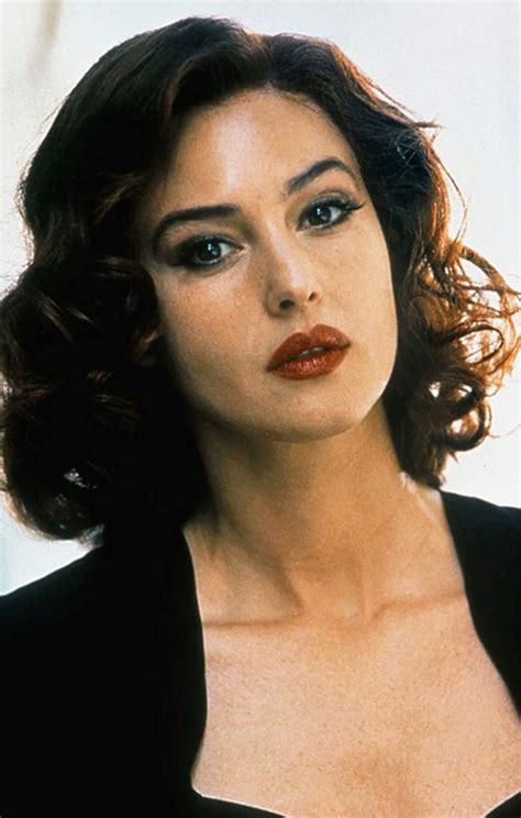 Short Hair Cuts Short Hair Styles Art Visage Monica Bellucci Photo