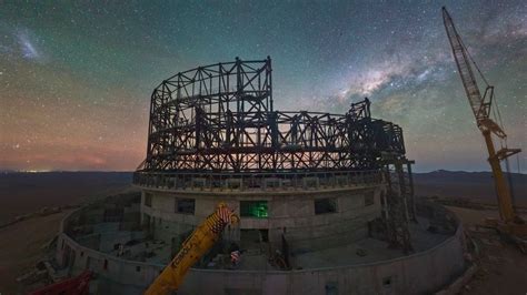 See Worlds Largest Telescope Come Together Beneath The Milky Way