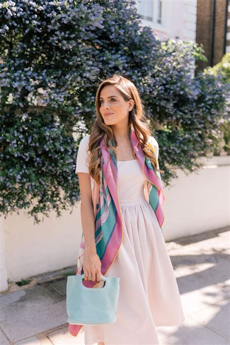 Dresses To Travel In Julia Berolzheimer Scarf Outfit Summer Travel