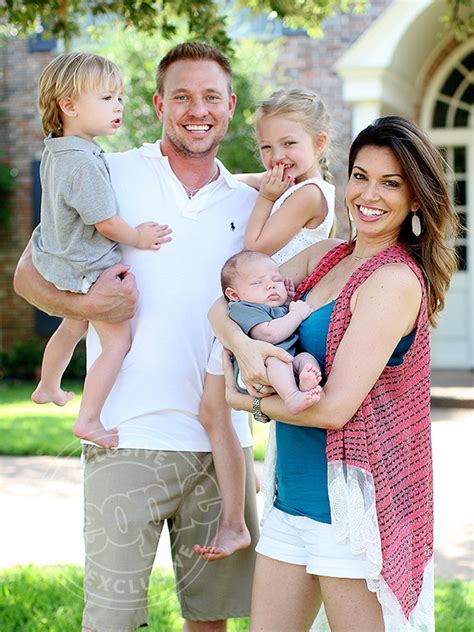 Is Tye Strickland Happily Married To Wife Melissa Rycroft Her Past