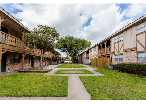 7500 Bissonnet St, Houston, TX 77074 | Redfin