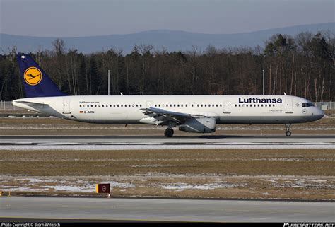 D AIRN Lufthansa Airbus A321 131 Photo by Björn Wylezich ID 253222