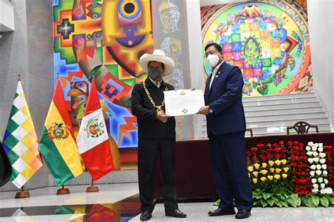 Bolivia y Perú firman acuerdo de 10 puntos en el VI Gabinete