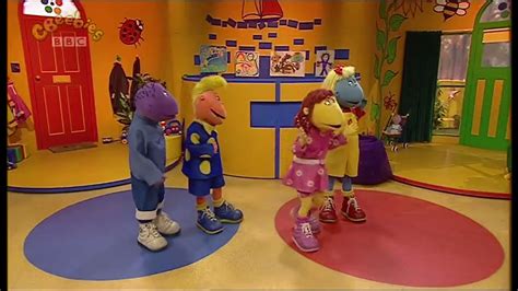 Tweenies - Doodles Sees Something (Mouse) - YouTube