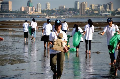 Indian Coast Guard Organises Cleanliness Drive At Dadar Beach