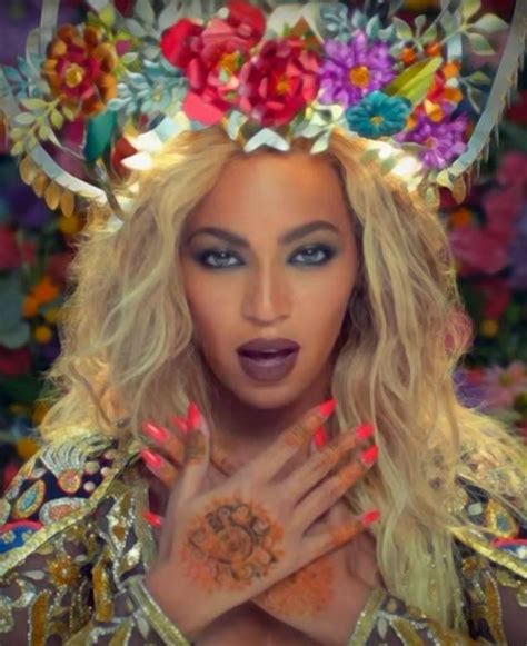 Video Coldplay Hymn For The Weekend Ft Beyonc Hymn For The