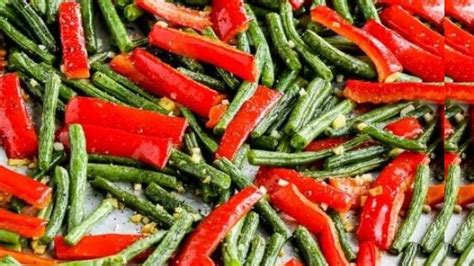 Green Beans And Red Peppers Create That Body