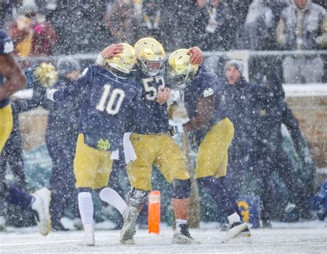 Chat Transcript Is Notre Dame Born To Run In Its Cfp Matchup With