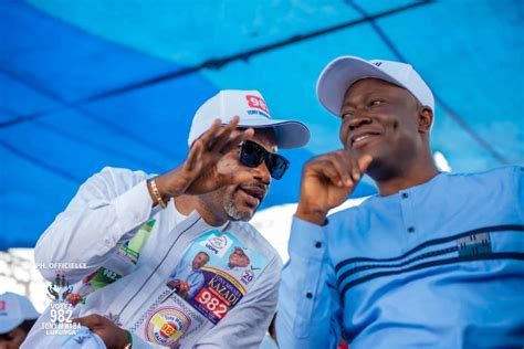 Dans un stade Vélodrome de Kitambo plein à craquer Tony Mwaba