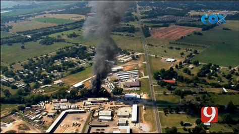 Web Extra Bob Mills Skynews Flies Over Large Fire