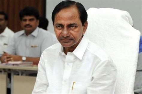 Cm Kcr Held A Review Meeting With Health Minister Telugu Bullet