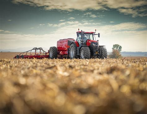 Case IH mit neuem Puma 260 CVX auf der SIMA - traction