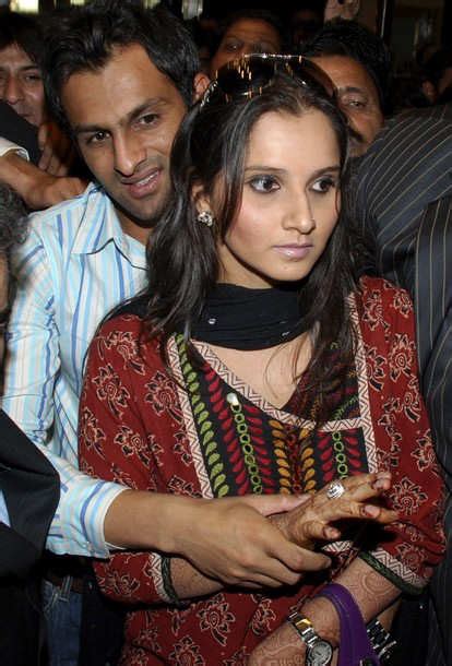 Sania Mirza Husband Shoaib Malik Photos | Tennis Stars