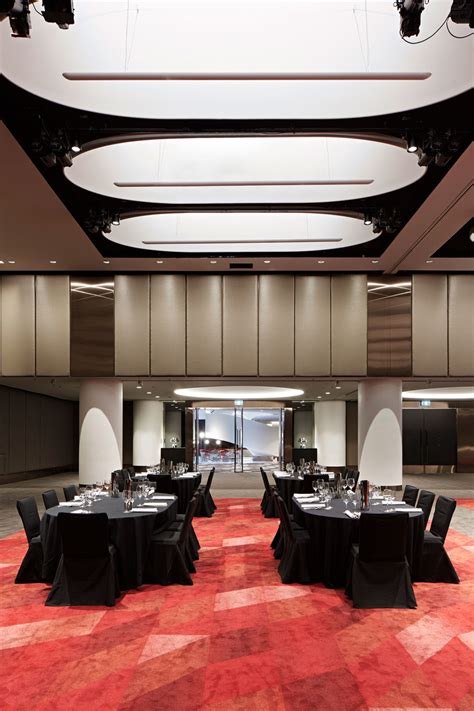 Hilton Brisbane Conference and Events Centre — Carr