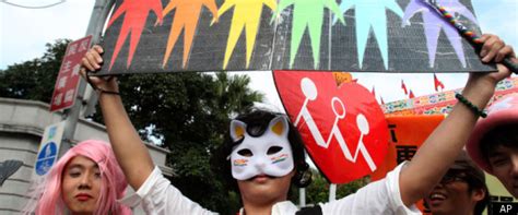 Taiwan Gay Rights Parade Draws Thousands Forums