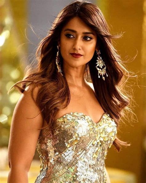 Ileana D'Cruz Age, Family, Husband, Movies, Biography - BREEZEMASTI