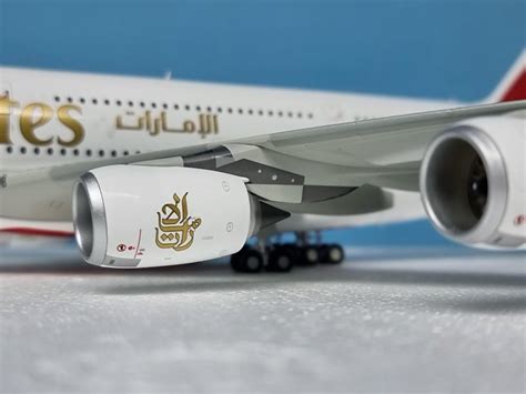 Gemini Jets A380-800 EMIRATES 1:200 Diecast Airplane, Hobbies & Toys ...