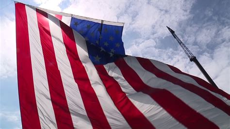 ‘World’s Largest’ Free-Flying American Flag Waves over Scranton | wnep.com