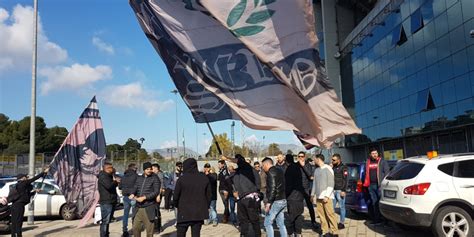 Palermo In Serie C I Tifosi Si Mobilitano Stasera Manifestazione A