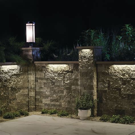 LED Hardscape Light Retaining Walls Lights Steps Under Paver Wall Cap