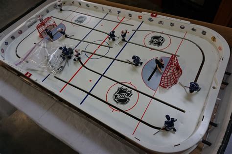 STIGA NHL STANLEY CUP TABLE TOP HOCKEY GAME