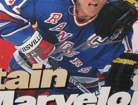 Mark Messier Signed Magazine Sports Illustrated New York Rangers