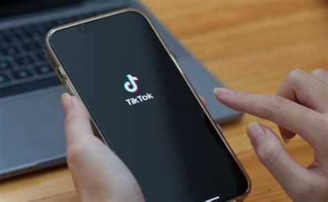 Fokus Pemberdayaan Umkm Tiktok Bermitra Dengan Tokopedia Harian Mistar