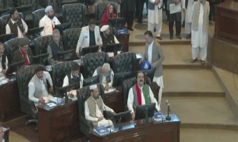 Ruckus In Khyber Pakhtunkhwa Assembly As Mpas Elect Take Oath