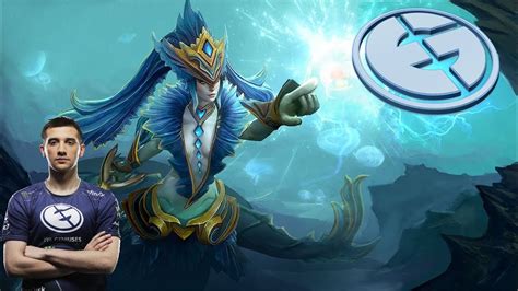 Eg Arteezy Naga Siren Four Sirens Are Better One Dota Pro Circuit