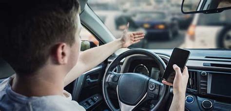 5 Steps To Help Reduce Distracted Driving Among Employees Occupational Health And Safety