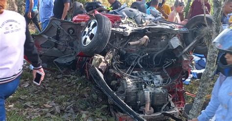 Dos Muertos En Accidente De Tránsito Qhubo