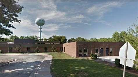 Kansas City-area school district cancels summer classes over ...