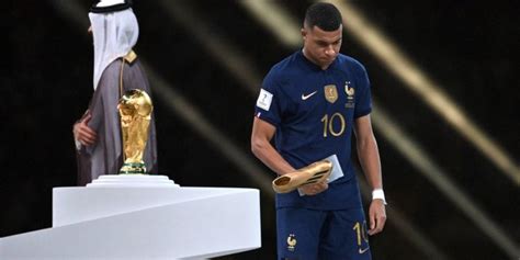 Coupe Du Monde 2022 Les Bleus Sinclinent Dans Une Finale Historique Contre Largentine